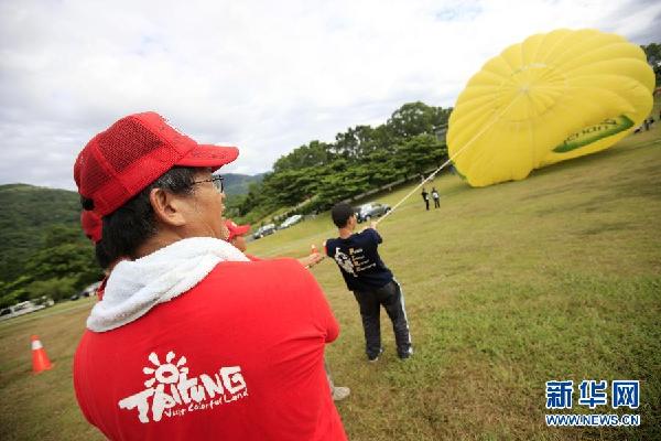 http://news.xinhuanet.com/photo/2011-08/27/121920099_41n.jpg