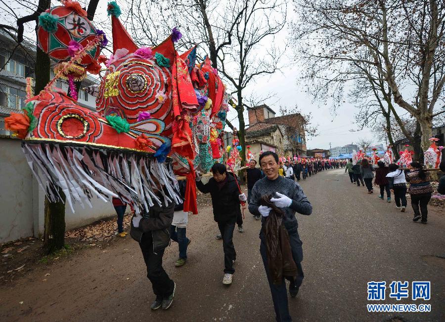 （美丽中国）（4）浙江浦江：千米板凳长龙迎元宵