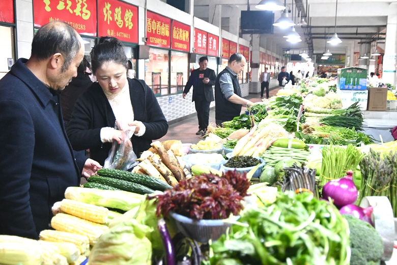 杭城菜篮子：猪肉价格略涨 蔬菜水产降价